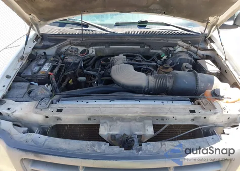 2001 Ford F-150 Xl/Xlt из США, поврежденный, VIN 1FTPF17L81NB33208